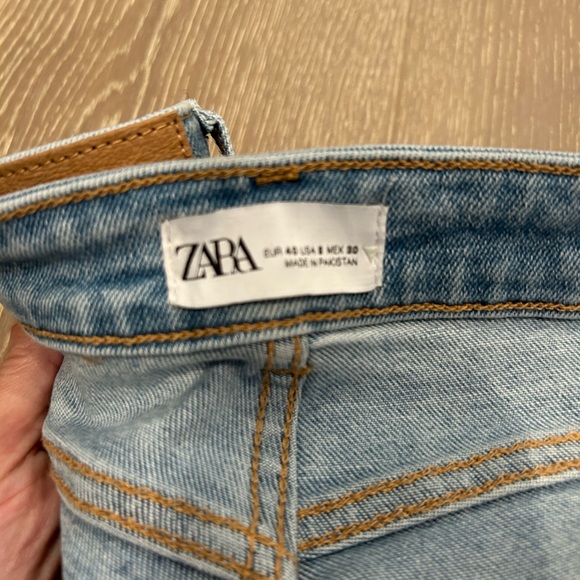 Zara high waisted jeans - Picture 3 of 4
